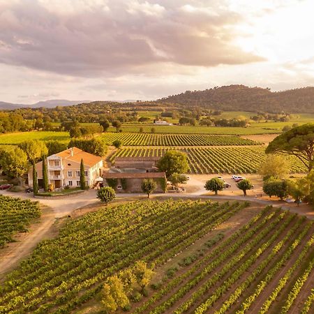 Gite Vert D'Olive Au Milieu Des Vignes - Chateau Les Apies Les Arcs-sur-Argens Екстер'єр фото