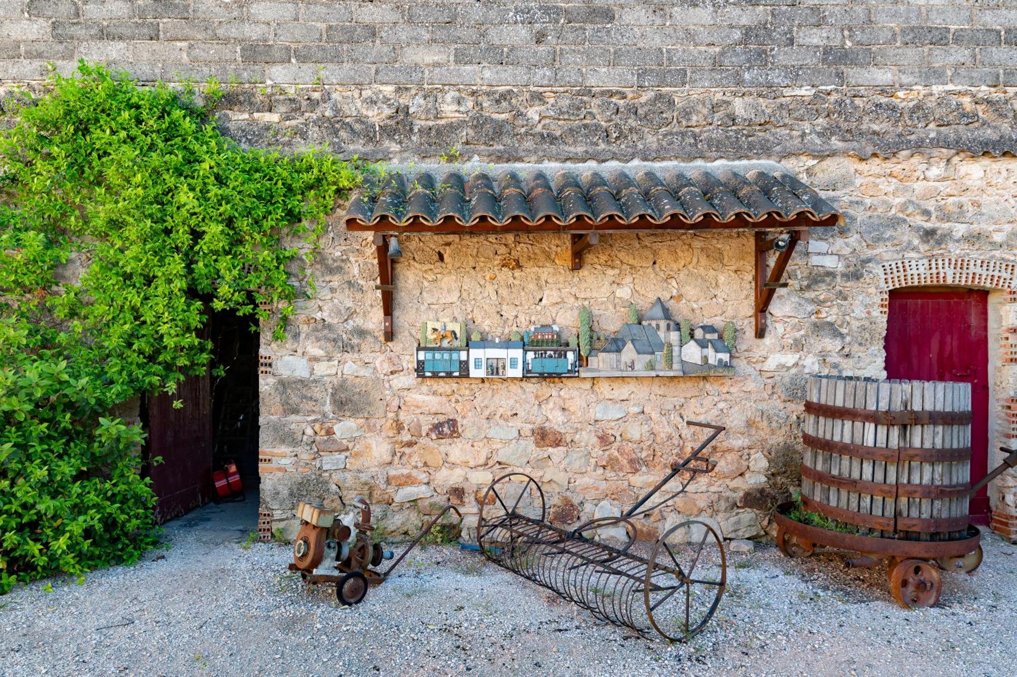 Gite Vert D'Olive Au Milieu Des Vignes - Chateau Les Apies Les Arcs-sur-Argens Екстер'єр фото
